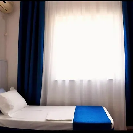 Tirana Central Guesthouse Ξενοδοχείο Τίρανα
