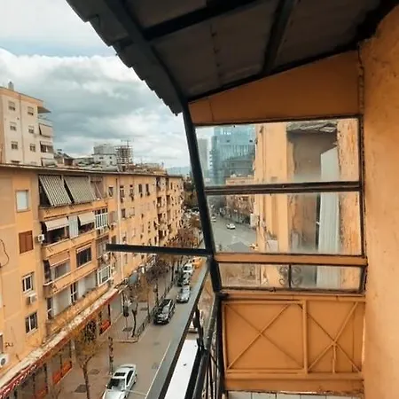 Ξενοδοχείο Tirana Central Guesthouse 3*