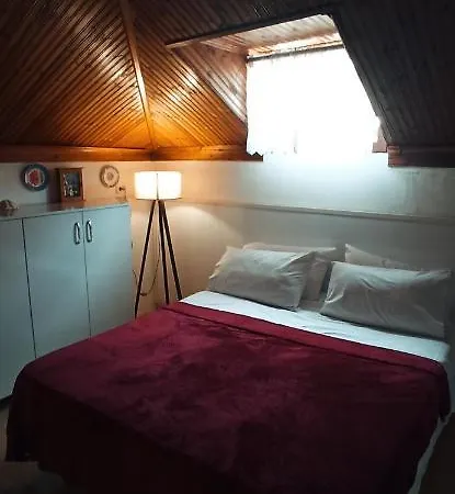 Szálloda Tirana Central Guesthouse
