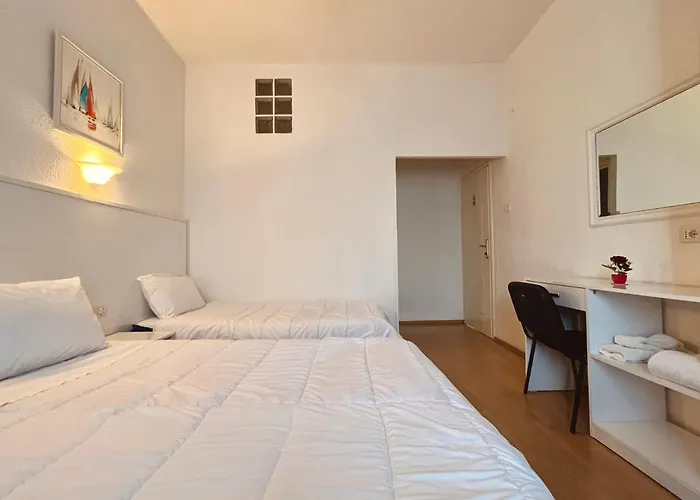 فندق فندق سنترال