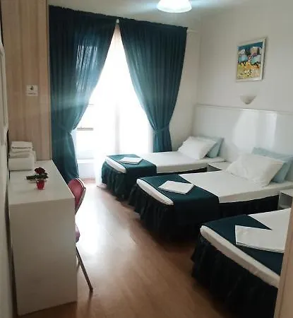 Tirana Central Guesthouse Hotel