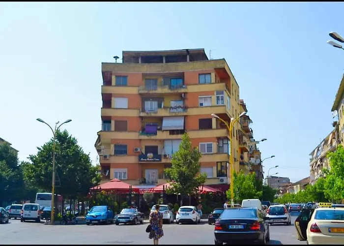 セントラル ホテル 3*